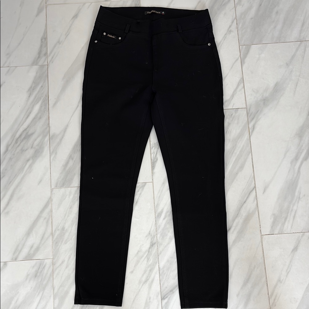 Black Skinny Jeans